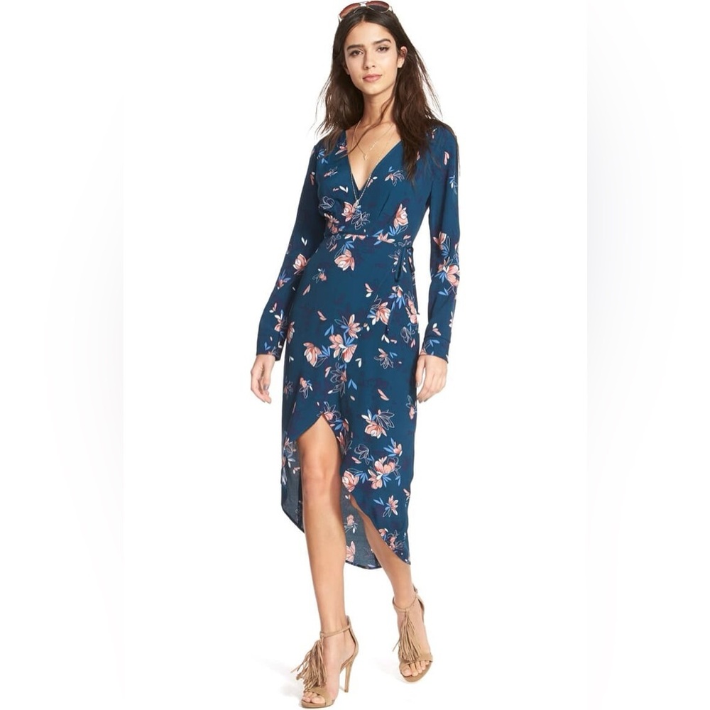 Astr the Label. Floral Wrap Dress in Blue and Pink